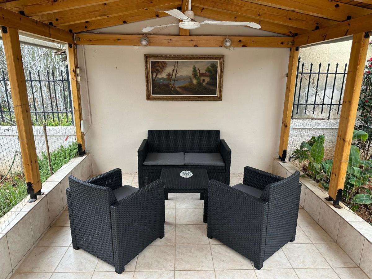 Welcome In Salamina Villa Exterior photo
