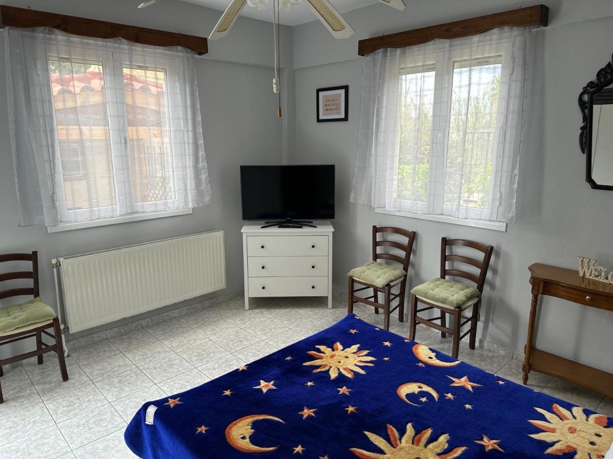 Welcome In Salamina Villa Exterior photo